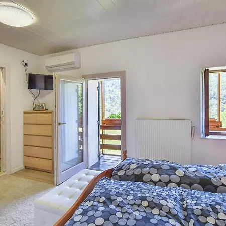 3 Bedroom In Borgo Valbelluna * Sant'Antonio Tortal