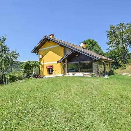3 Bedroom In Borgo Valbelluna Vakantiehuis Sant'Antonio Tortal
